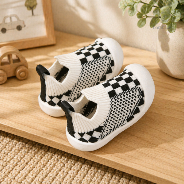 Chaussures légères pour le confort des jeunes enfants