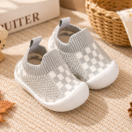 Chaussures pour enfants, idéales pour l'exploration