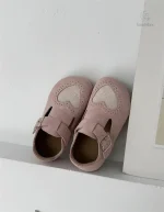 Chaussures confortables pour petits aventuriers