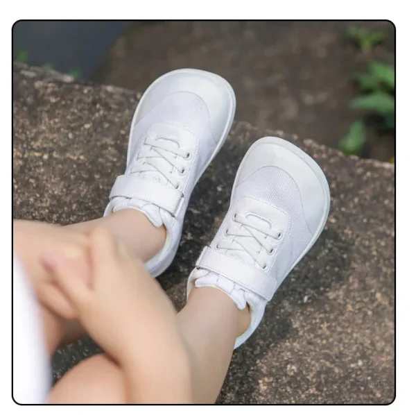 Baskets pour enfants : flexibilité et soutien