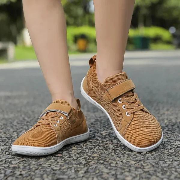 Chaussures enfants avec une large toe box