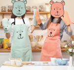 Design amusant de tablier pour toute la famille