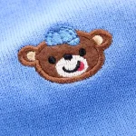 Confort d'hiver : cardigan tricoté pour enfants