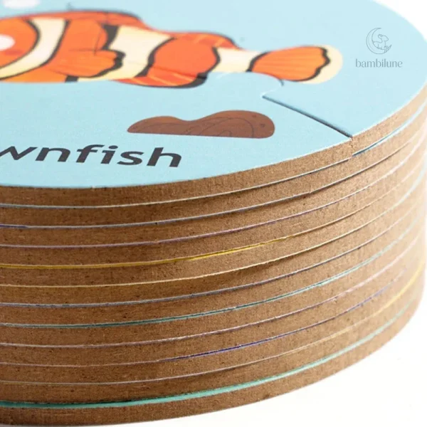 Jeu d'éveil pour enfants, stimulation de la curiosité et de l'apprentissage
