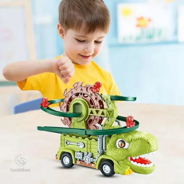 Camion dinosaure avec parcours de course amusant