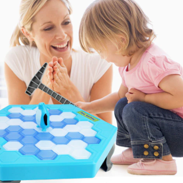 Activité ludique Falling Penguin, idéal pour les petits