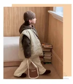 Vêtement léger et douillet pour les enfants en hiver
