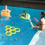Anneaux flottants pour un été ludique