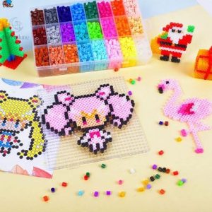 Bricolage amusant avec des perles à repasser pour jeunes enfants