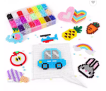 Activité créative : fuse beads pour les enfants de 3 à 4 ans