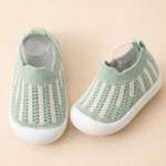 Chaussures pour enfants, parfaites pour l'extérieur