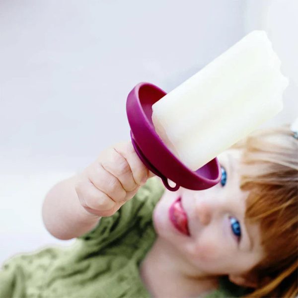 Accessoire festif en silicone pour rafraîchir les boissons des enfants