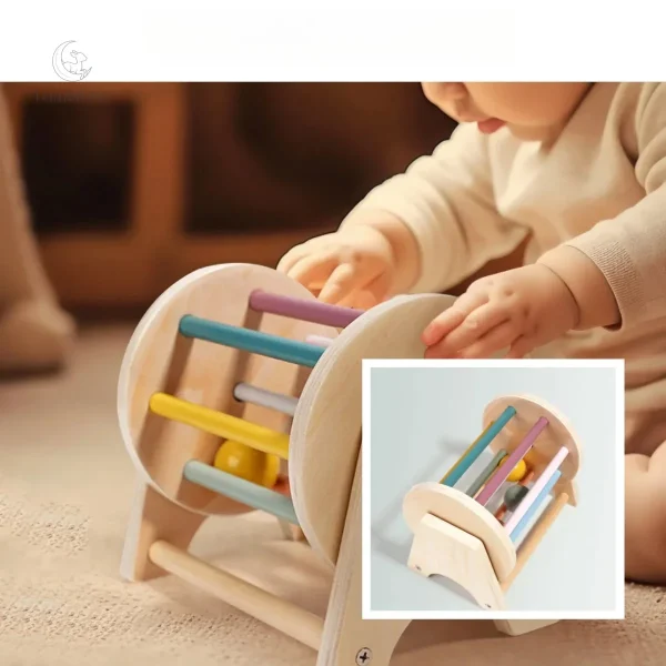 Cloche douce pour stimuler l'éveil musical des tout-petits