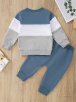 KidoFlex : style décontracté pour les petits aventuriers