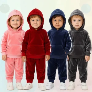 Survêtement confortable en velours pour les petits