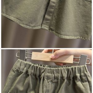 Tenue enfantine durable et stylée, idéale pour l'aventure