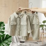 Ensemble adapté aux activités de plein air pour enfants
