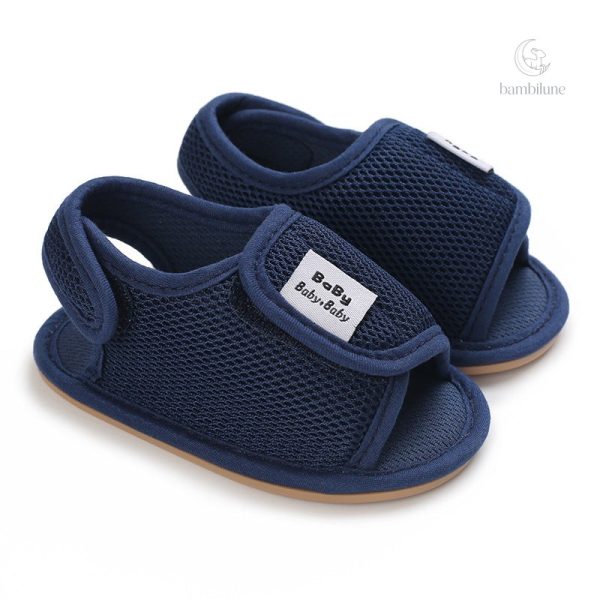 Sandales pour bébés, design respirant et pratique