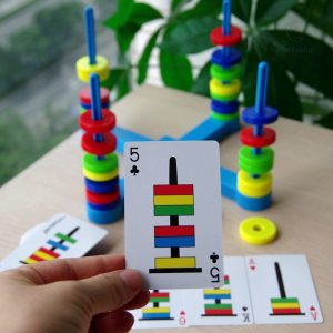 Activité ludique avec éléments magnétiques pour les jeunes enfants