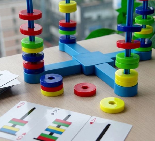 Jeu de société éducatif basé sur l'interaction magnétique