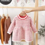 Mini robe douce et agréable en polaire