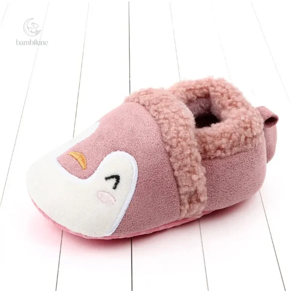 Petits chaussons en peluche, designs d’animaux amusants