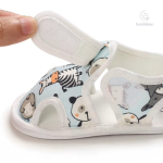 Mini sandales pour enfants au design animalier