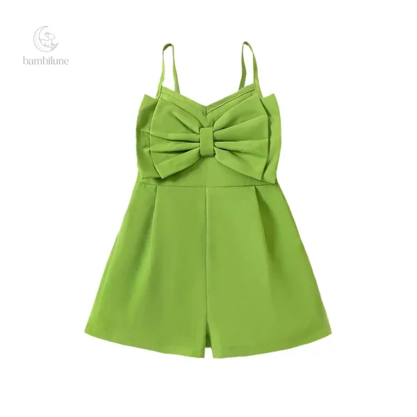 Combinaison enfant avec style moderne et arc