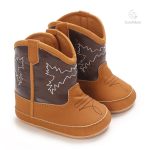 Bottes de style western pour petites fashionistas