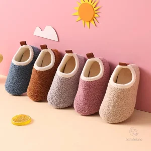 Mini pantoufles chaudes et confortables pour enfants