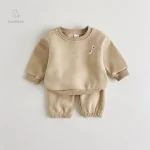 Style décontracté et élégant pour les petits