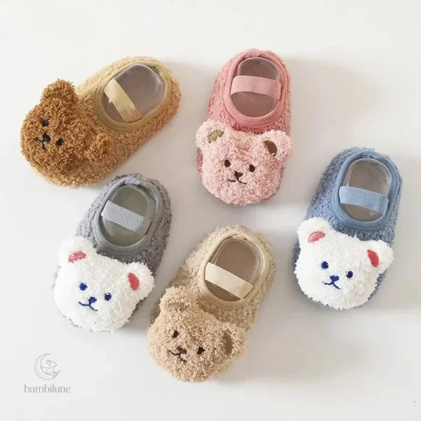Mini chauds chaussons pour enfants, style ludique