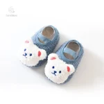 Doux chaussons pour enfants, look adorable