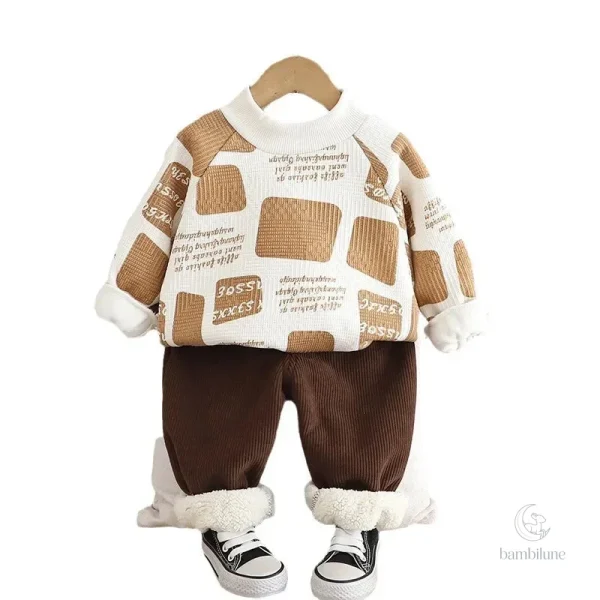 Tenue chic en polaire pour l'automne et l'hiver