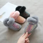 Chaussures d'hiver stylées pour les petites fashionistas