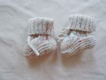 Mini chaussons tricotés,