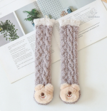 Mini chaussettes pour garder bébé au chaud et stylé