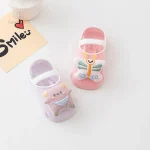 Vêtements pour enfants, chaussettes colorées et fun