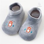 Conception ergonomique, chaussons pour jouer en toute sécurité