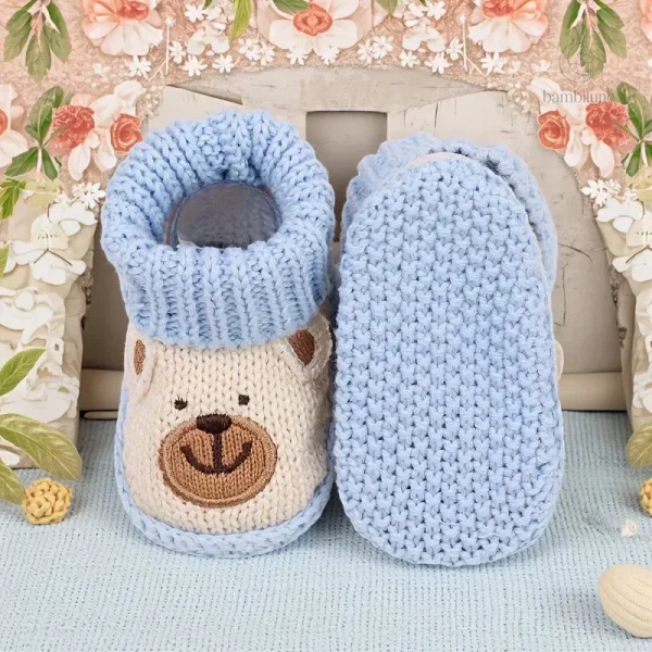 Chaussons bébé tricotés doux et confortables