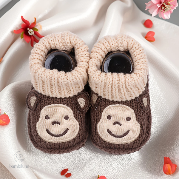 Confort et chaleur : chaussons bébé tricotés