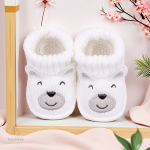 Chaussons tricotés pour un look mignon bébé