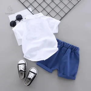 Chemise dino colorée pour les petits aventuriers