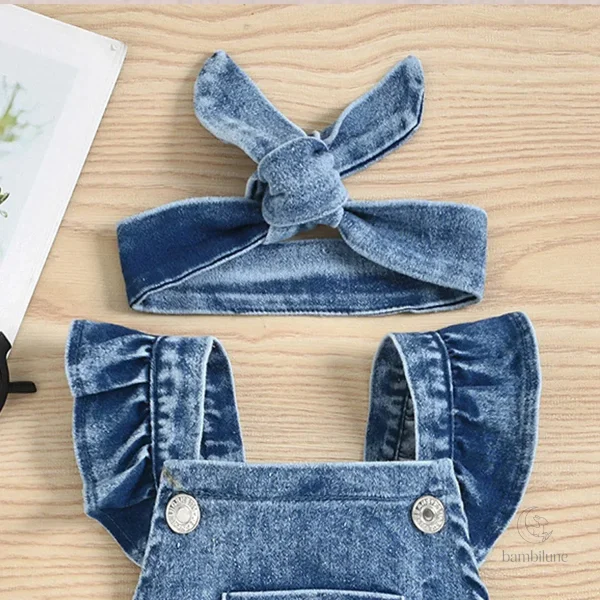 Mode enfantine : combinaison en denim chic
