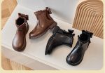 Modèle tendance, bottines en cuir pour enfants