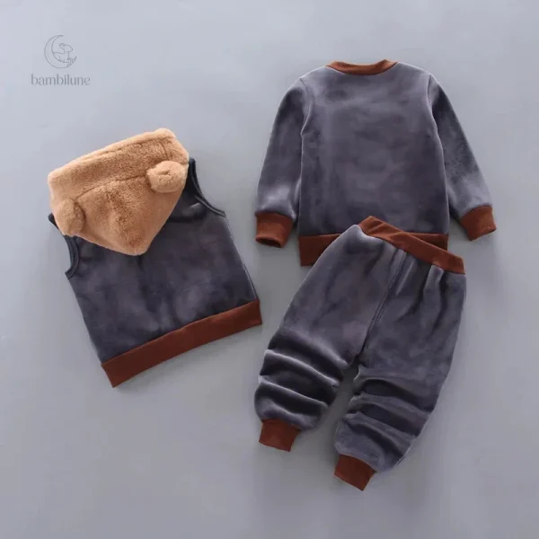 Tenue enfantine pour les jours froids