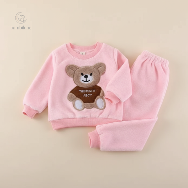 Tenue d'hiver pratique et stylée pour enfants