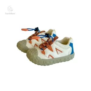Chaussures pour enfants, idéales pour jouer et courir