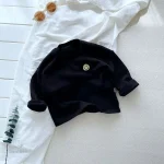 Vêtements Mini Fashion, chemise pratique et stylée pour l'année