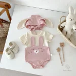 Combinaison confortable pour bébé en tissu doux